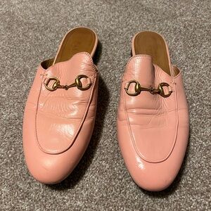 AUTHENTIC - GUCCI Princetown Mules (rare color) size 38.5